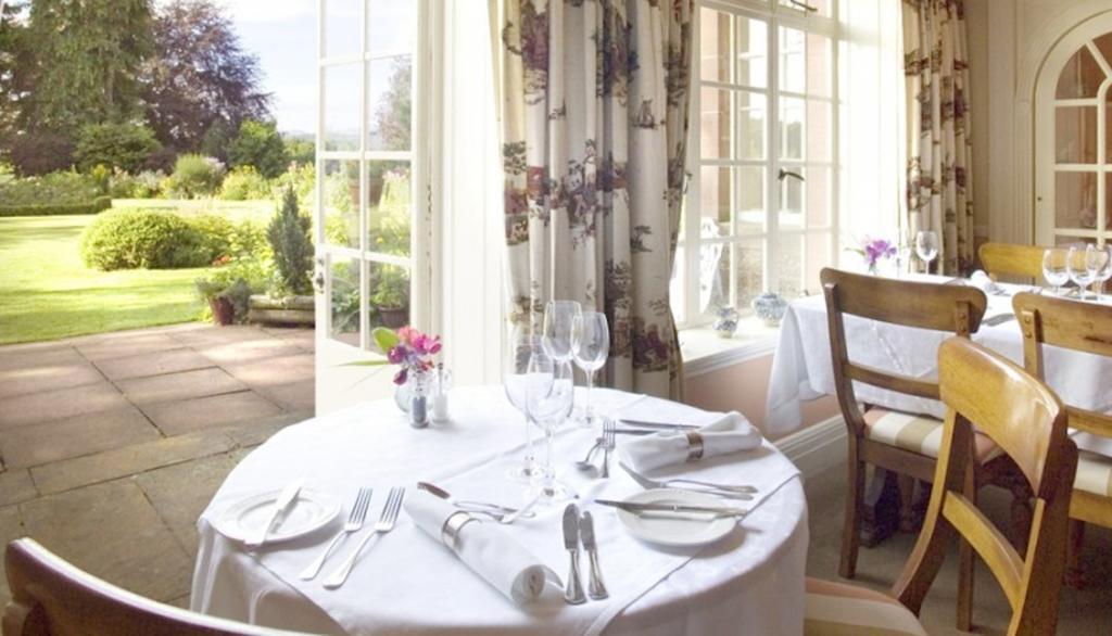 Trigony Hotel And Garden Spa Closeburn Екстериор снимка